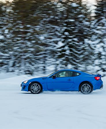 SUBARU-BRZ-lr-23